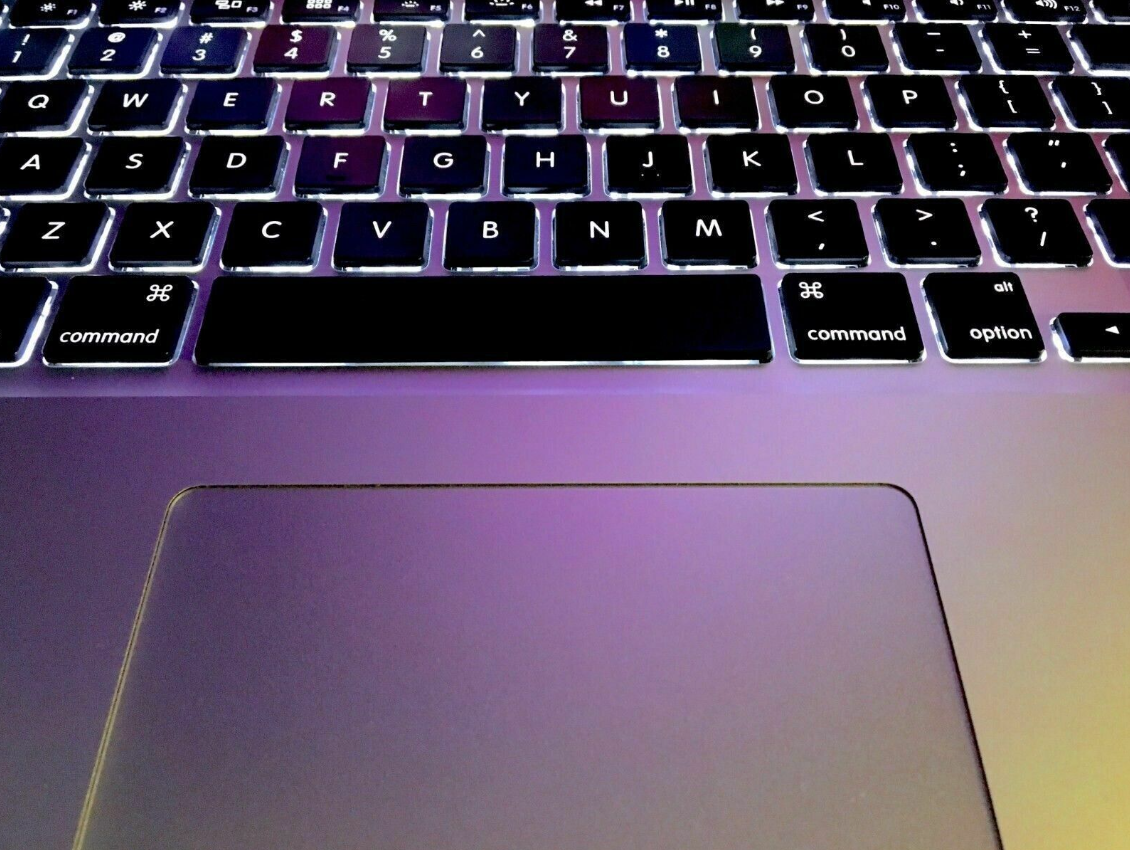 Apple MacBook Pro 13| Upgraded 256GB SSD +8GB i5| Turbo MacOS Catalina Excellent